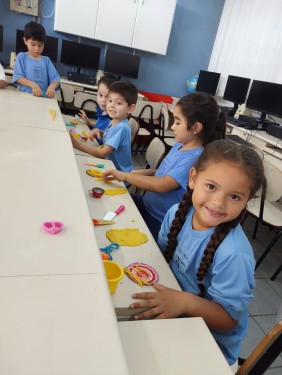 Massinha na aula de Língua Portuguesa